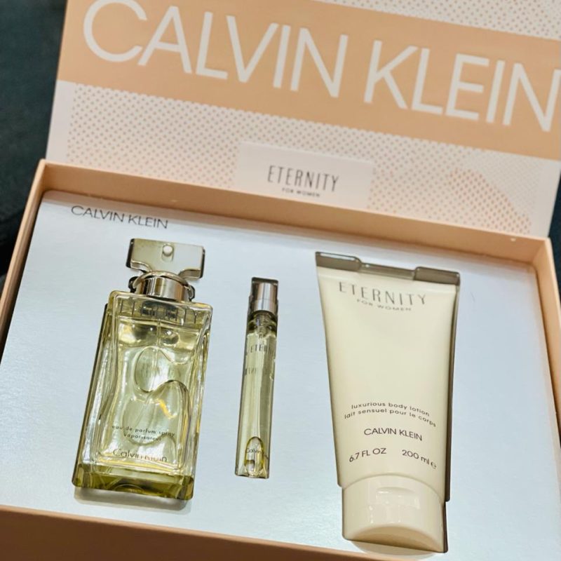 Kit Eternity Calvin Klein Perfume Feminino Eau De Parfum 100ml+ Hidratante Corporal - 200ml+Miniatura 10ml